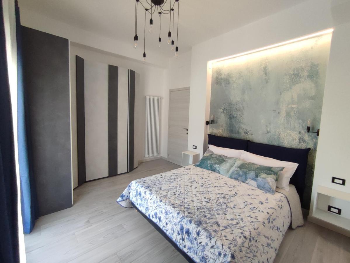 Vista Lago Lecco - Neiade Guest House Pescate エクステリア 写真