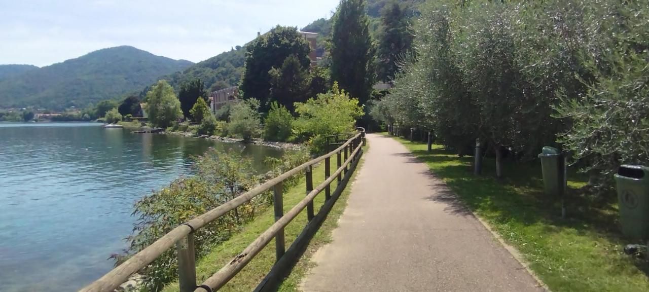 Vista Lago Lecco - Neiade Guest House Pescate エクステリア 写真